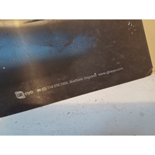 3 Pubs Plastifiées Voiture , Combi Wolsvagen et VW