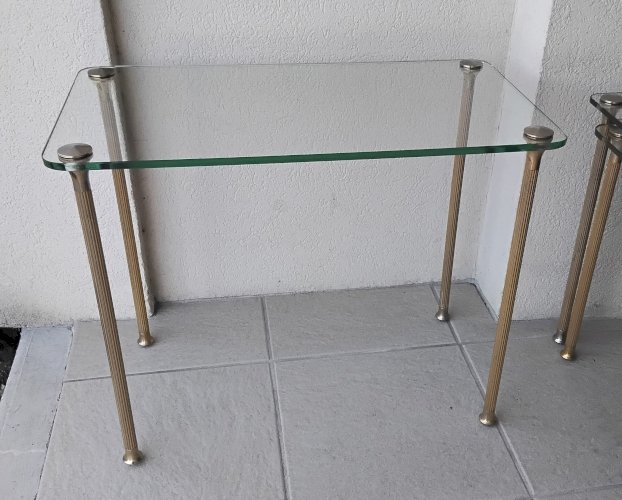3 tables gigognes laiton et verre