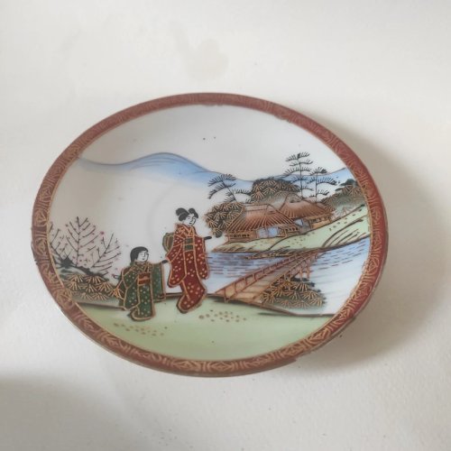 3 tasses à thé anciennes en porcelaine fine Japonaise
