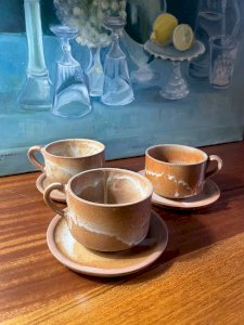 3 XL vintage stoneware cups