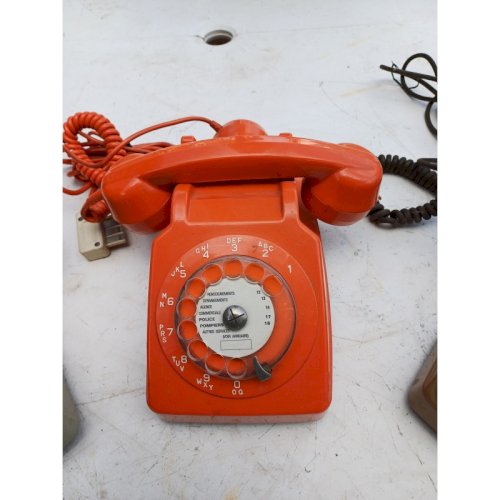 3 Téléphones Vintage des Années 70