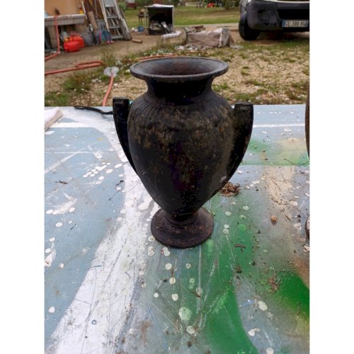3 Vases en Fonte 1900 de Charleville - Mézières