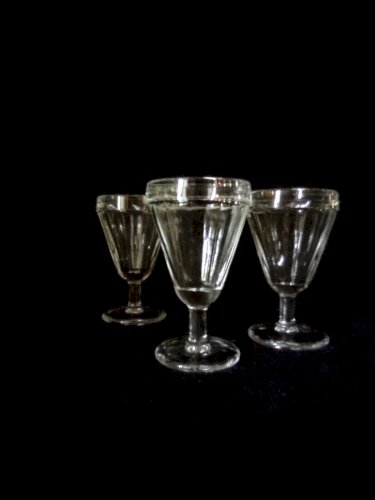 3 verres à pied de bistrot anciens - vins cuits