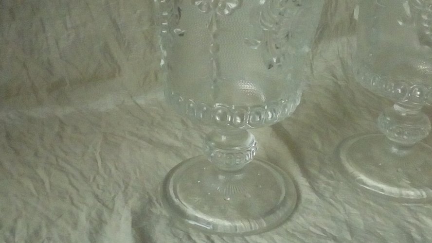 3 VERRES A PIED EN VERRE TAILLE DE STYLE CHARLES X *