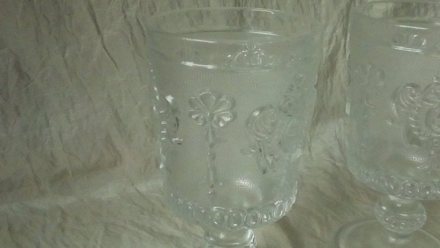 3 VERRES A PIED EN VERRE TAILLE DE STYLE CHARLES X *