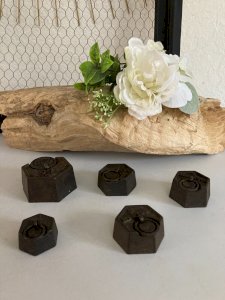 325⚜️ 5 Vintage Hexagonal Cast Iron Weights Set Decoration