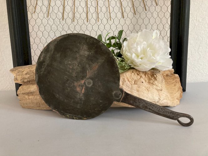 325⚜️ Ancien Couvercle Plat en Cuivre IBDC Pour Casserole Vintage Diamètre 16 Cm