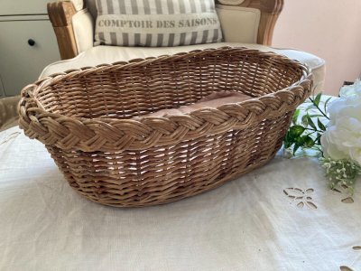 325⚜️ Ancien Petit Couffin Pour Poupée en Osier Vintage Longueur 35 Cm