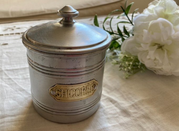 325⚜️ Ancien Pot à Épices Chicorée en Aluminium Vintage Authentique Haut 11 Cm