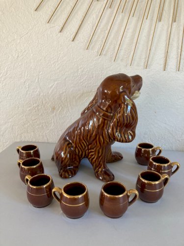 325⚜️ Ancienne Carafe Liqueur en Forme de Chien Céramique CASANOVE avec 8 Verres