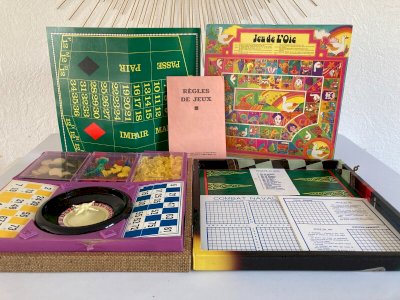 325⚜️ Ancienne Malette de Jeu - Plusieurs Jeux de Société Complet Vintage