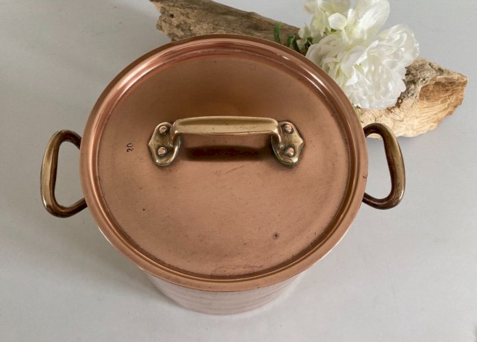 325⚜️ Ancienne Marmite en Cuivre Faitout Diamètre 20 Cm Vintage