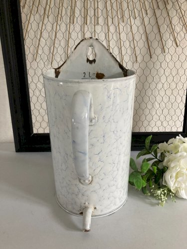 325⚜️ Décoration Ancien Pot De Lavement Mural en Tôle Émaillée Vintage