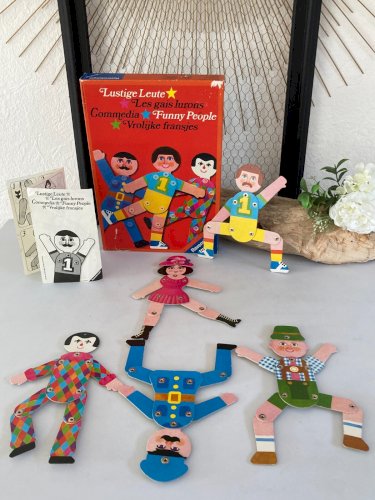 325⚜️Ancien Jeu De Bouton Pression Les Gais Lurons Commedia Ravensburger Complet