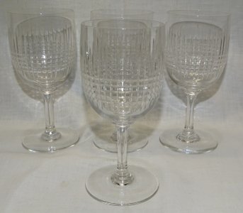 - 4 OLD CRYSTAL WINE GLASSES BACCARAT NANCY MODEL unmarked COLLECTION D