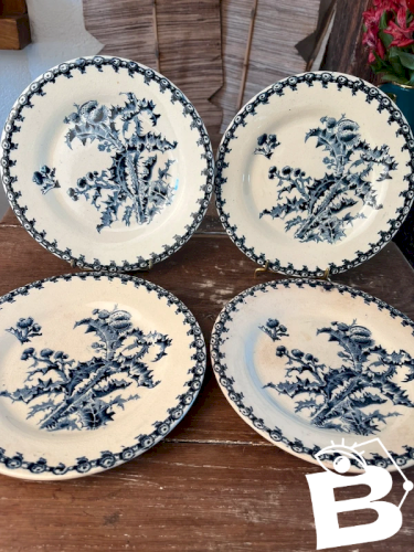 4 assiettes à dessert Gien 1878 modèle Chardons