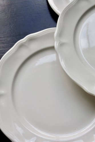 4 assiettes à dessert vintage faïence ivoire Moulin des Loups - Marli chant