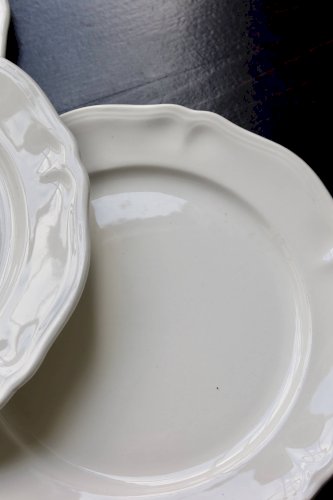 4 assiettes à dessert vintage faïence ivoire Moulin des Loups - Marli chant