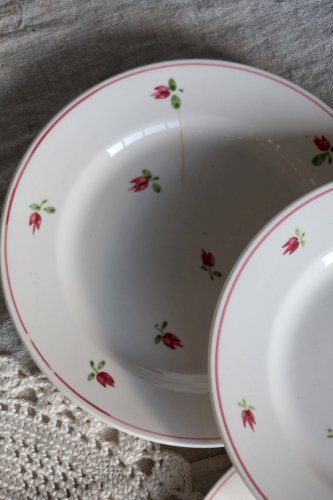 4 assiettes à dessert vintage faïence - Motif petites fleurs