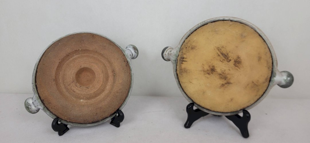 4 assiettes à escargots en grès