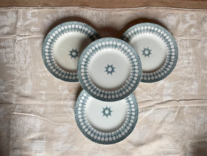 4 assiettes « Persan » Terre de Fer St-Amand