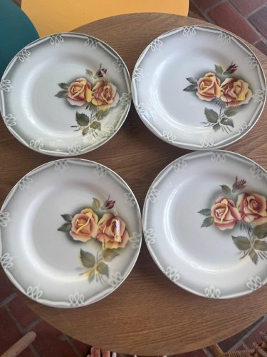 4 assiettes plates Digoin Sarreguemines modèle Adèle