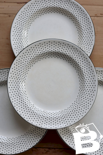 4 assiettes plates vintage faïence de Gien – Motif pois noirs