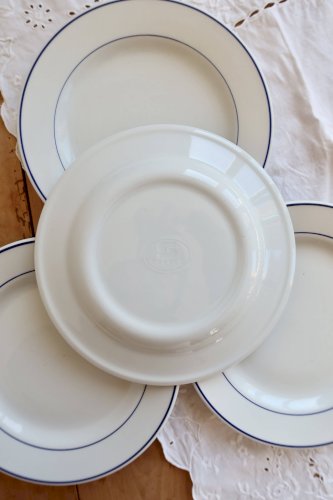 4 assiettes plates vintage porcelaine Pyroblan Sarreguemines - Liseré bleu