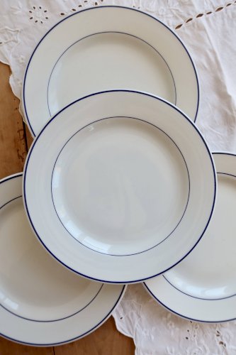 4 assiettes plates vintage porcelaine Pyroblan Sarreguemines - Liseré bleu