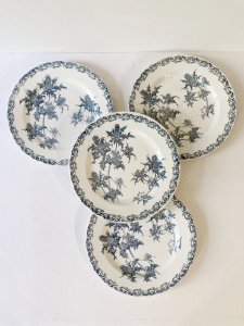 4 assiettes terre de fer Clairefontaine, modèle Righi