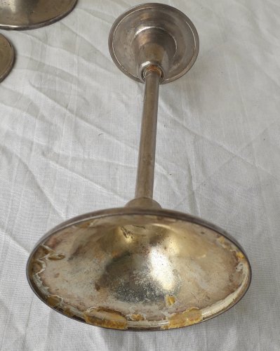 4 bougeoirs en métal