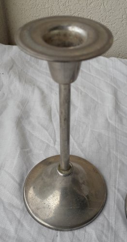 4 bougeoirs en métal