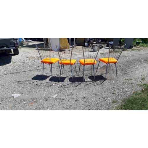 4 Chaises Vintage Chrome et Tissus Orange