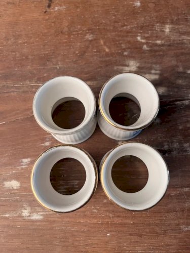 4 coquetiers diabolos décor Aux Barbeaux