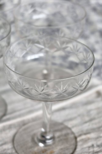 4 coupes à champagne vintage en cristal taillé – Décor étoilé