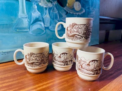 4 mugs Kilnkraft England poules coqs & chiens