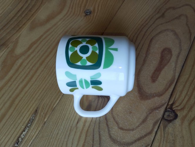 4 Mugs Mobil arcopal vintage