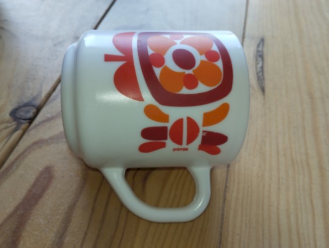 4 Mugs Mobil arcopal vintage