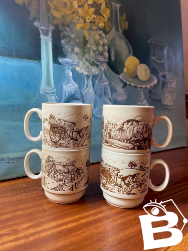 4 mugs vintage England