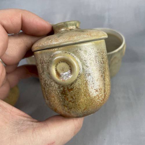 4 petits pots couverts Vierzon signé DENBAC condiments épices etc.