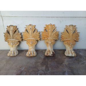 4 Cast Iron Feet 1900 Bathtub Claws
