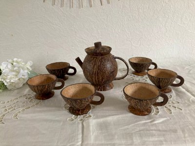 4 ⚜️ Service de 6 Tasses et Théière en Coquille de Noix De Coco