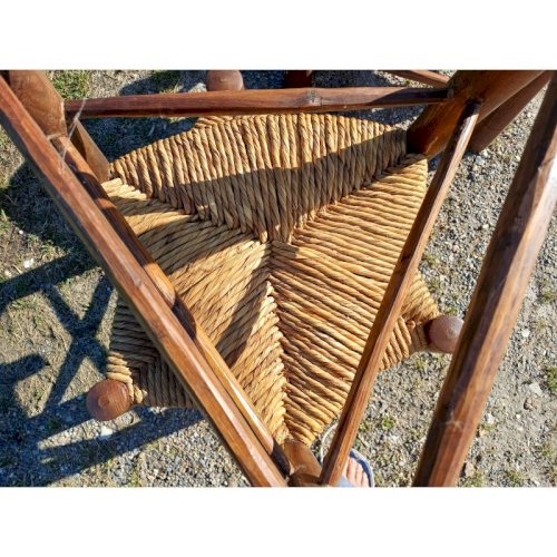 4 Tabourets bois et paille Tripodes Triangle vintage Perriand Circa 1950