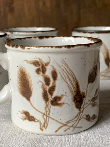4 tasses à café 1970 Midwinter England 