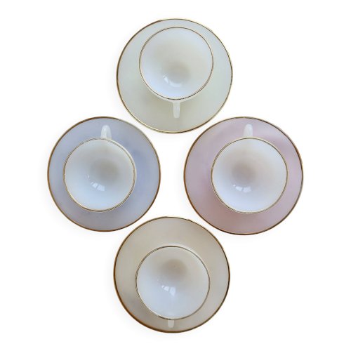 4 tasses à café vintage Arcopal Arlequin - Années 60 – Pastel et liseré dor