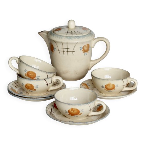 4 tasses à café vintage faïence ivoire et sous-tasses - Motif fleuri