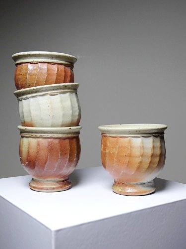 4 Tasses à thé grès style Japonais estampillés vintages