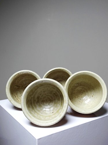 4 Tasses à thé grès style Japonais estampillés vintages