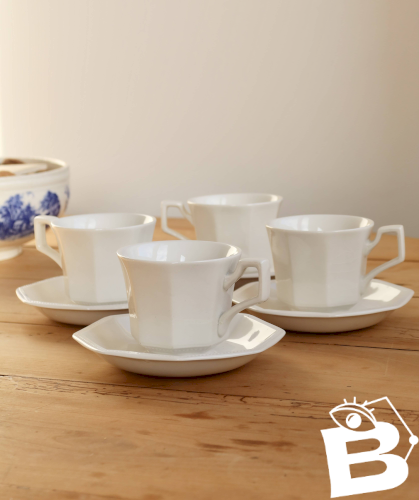 4 tasses et sous-tasses vintage Johnson Brothers motif Perle