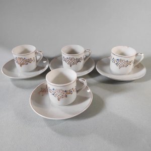 4 antique porcelain toy tea cups